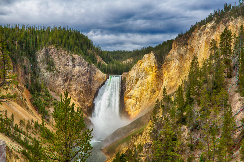 #2 Vacation Destination in the USA is Yellowstone National Park